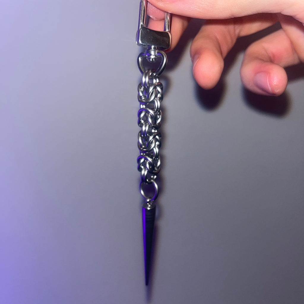 “thrash” chainmail keychain charm