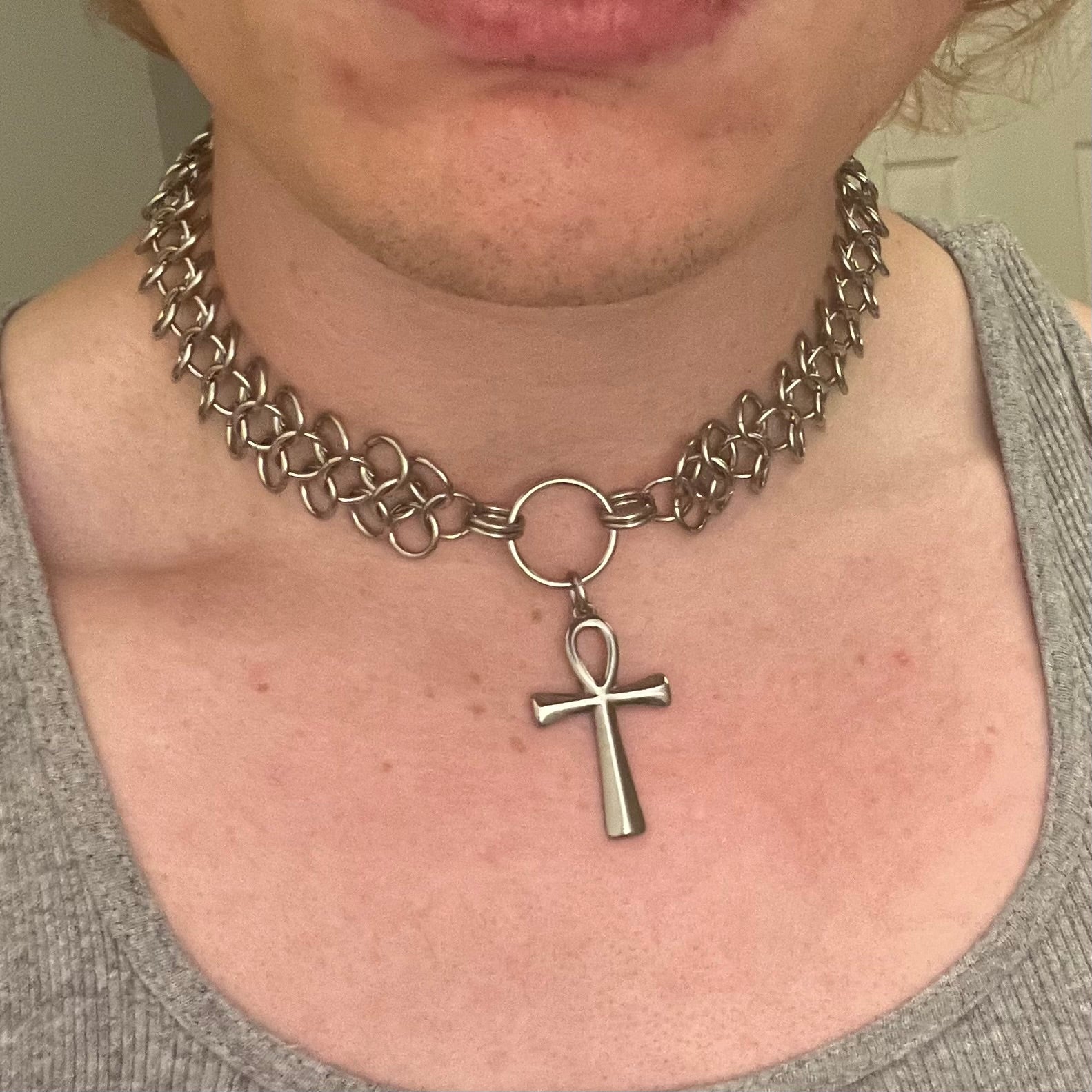 “ankh’s aura” chainmail choker