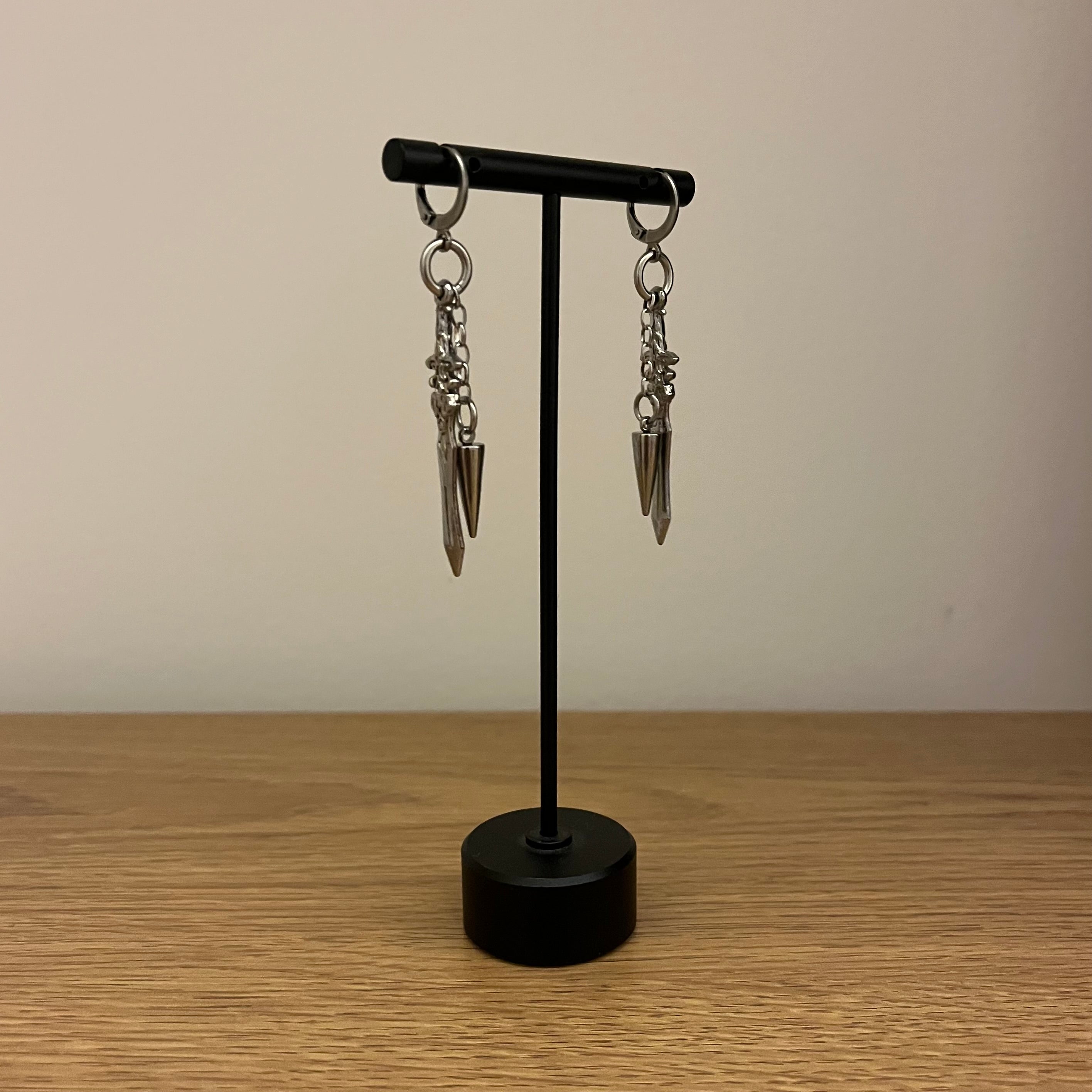 “huntress” earrings