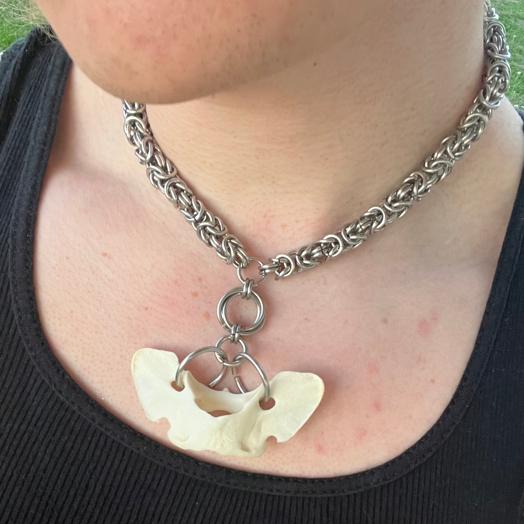 “feral” chainmail choker