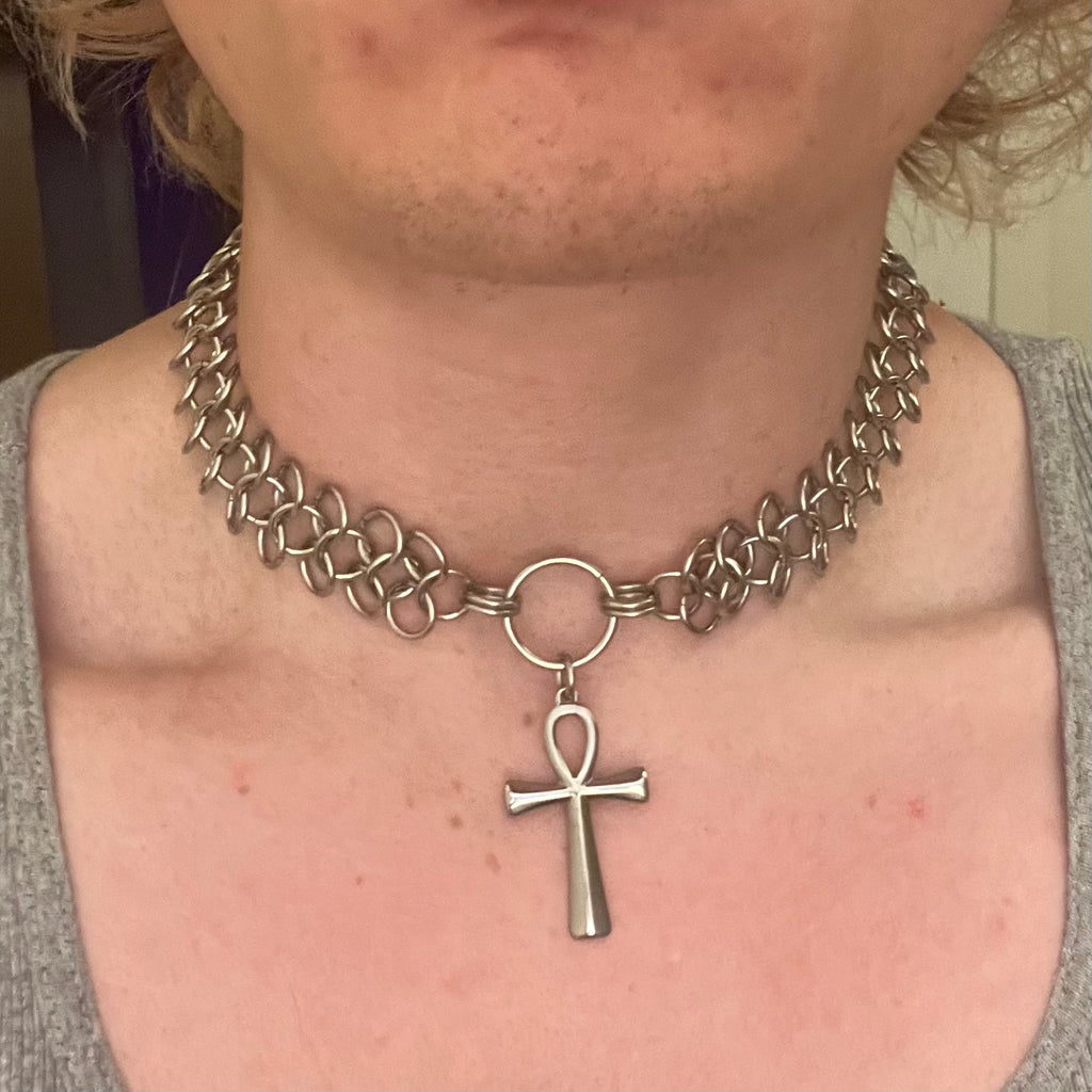 “ankh’s aura” chainmail choker