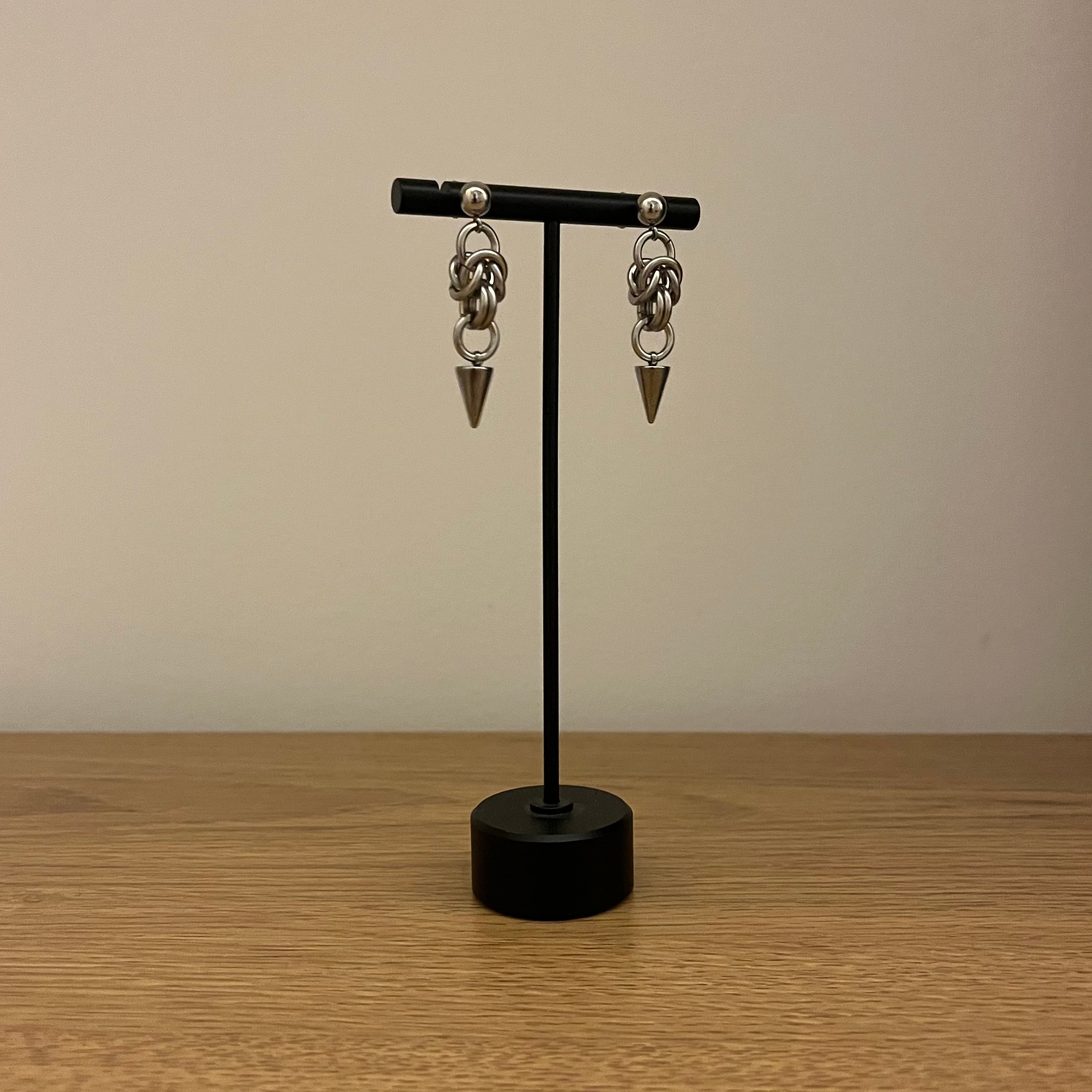 “grime” chainmail earrings