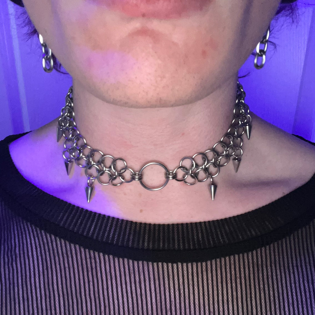 “wicked” chainmail choker